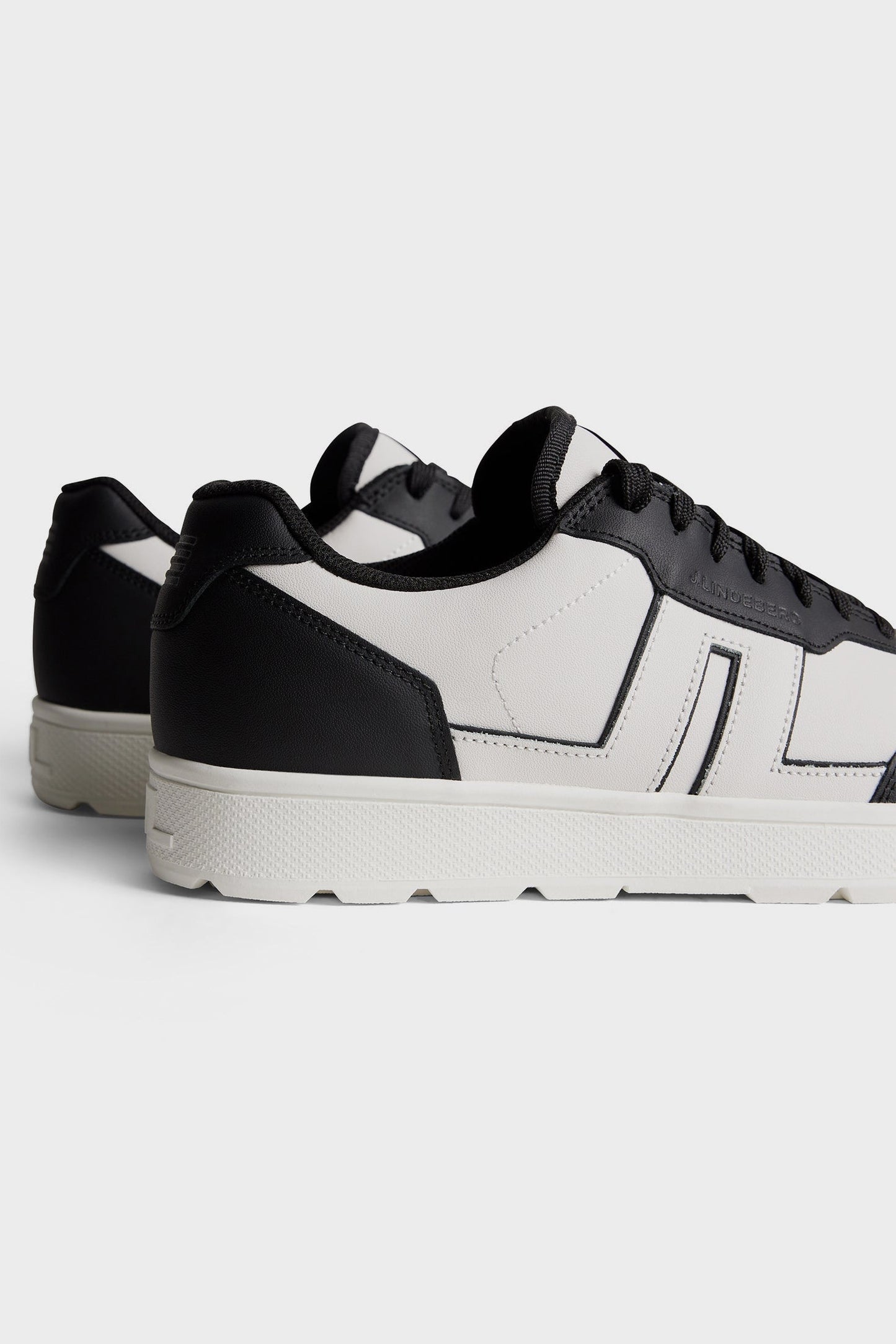 Ace Low-Top Golf-Sneaker / Schwarz